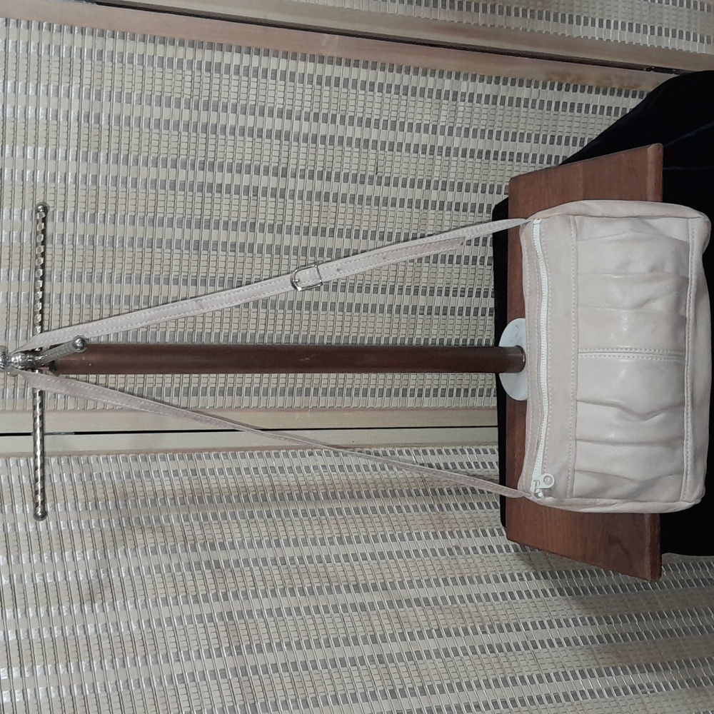 Libaire Leather Purse